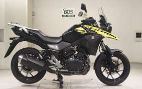 SUZUKI Vｽﾄﾛｰﾑ250 1999