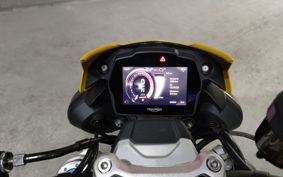 TRIUMPH  TRIUMPH SPEED TRIPLE 1200RS S3P01S