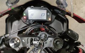 YAMAHA YZF R-3 2019 RH13J