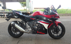 SUZUKI GSX250 R DN11A