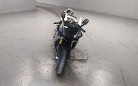 YAMAHA YZF-R1 M RN40