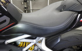 TRIUMPH SPEED TRIPLE RS 2021