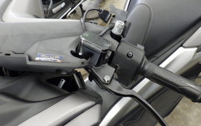 YAMAHA N-MAX 2011 SED6J