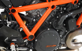 KTM 1290 SUPER DUKE R 2020 V3940