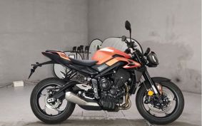 TRIUMPH STREET TRIPLE R 2026 HDA604
