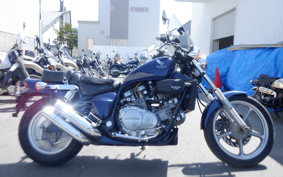 HONDA V45 MAGNA 1987 RC28