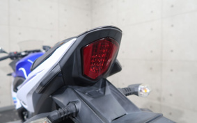 SUZUKI GSX250 R DN11A