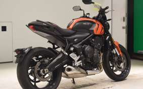 TRIUMPH TRIDENT 660 2023