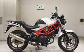 HONDA VTR 250 Gen. 2 MC33