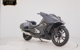 HONDA NM4 VULTUS -02 2018 RC82