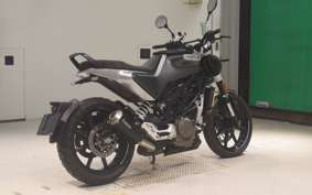HUSQVARNA SVARTPILEN 250 2020