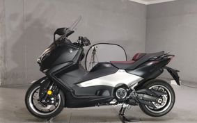 YAMAHA T-MAX 560 2026 SJ21J