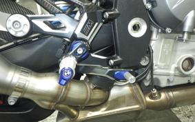 BMW M1000R 2024