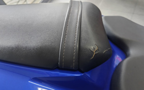 YAMAHA YZF-R1 2004 RN13