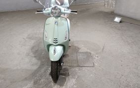 VESPA  VESPA  PRIMA  BEIGE RA125 ..