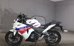 HONDA CBR250R MC41