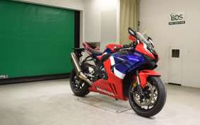 HONDA CBR1000RR R 2021 SC82