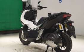 HONDA ADV150