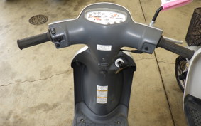 SUZUKI LET's 4 CA45A