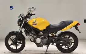 HONDA VTR 250 2002 MC33