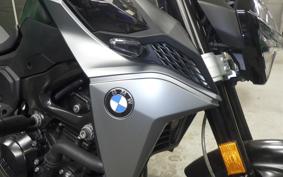 BMW F900R 2021
