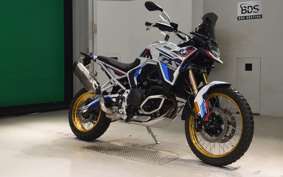 BMW F900GS 2024