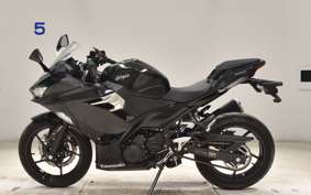 KAWASAKI NINJA 400 2018 EX400G