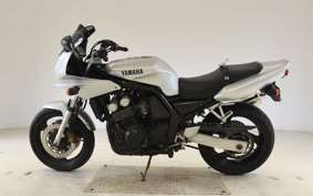YAMAHA FZ400 4YR