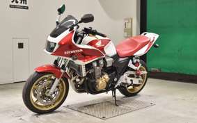 HONDA CB1300SF SUPER BOLDOR 2018 SC54