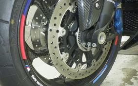 BMW M1000R 2024