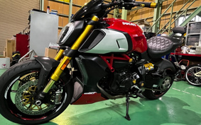 DUCATI DIAVEL 1260 2020 GE00