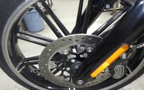HARLEY FXBR1750 2018