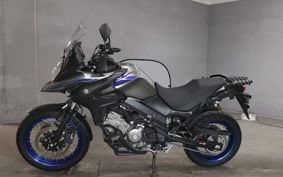 SUZUKI DL650 ( V-Strom 650 ) C733A