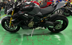 DUCATI STREET FIGHTER V4S 2024 4F00