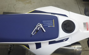 HUSQVARNA 701ED 2022