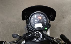 TRIUMPH STREET TWIN 900 2019 DAD74G