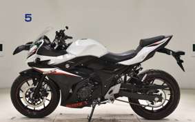 SUZUKI GSX250RA 2002