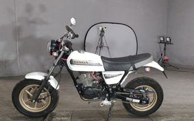 HONDA APE 100 HC13