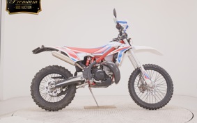 BETA クロス TRE ーナー250 2023