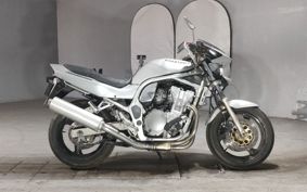 SUZUKI GSF750 1998 GR7EA