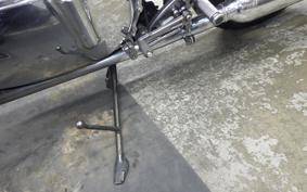TRIUMPH BONNEVILLE T100 2004