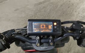 YAMAHA  CUBIC SU SEE1