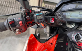 KAWASAKI Z1000 2014 ZRT00F