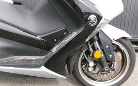 YAMAHA T-MAX 530 DX ABS 2019 SJ15J