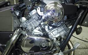 HONDA MAGNA 250 2019 MC29