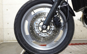 YAMAHA VMAX 2002 VP15