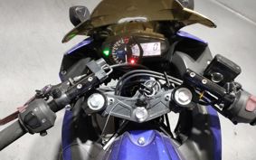 YAMAHA YZF-R25 RG10J