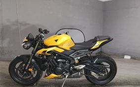 TRIUMPH STREET TRIPLE RS HDA614