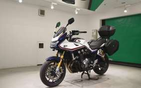 HONDA CB1300SB SUPER BOLDOR SP 2023 SC54