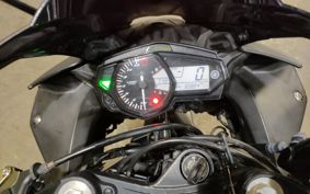 YAMAHA YZF-R25 RG10J